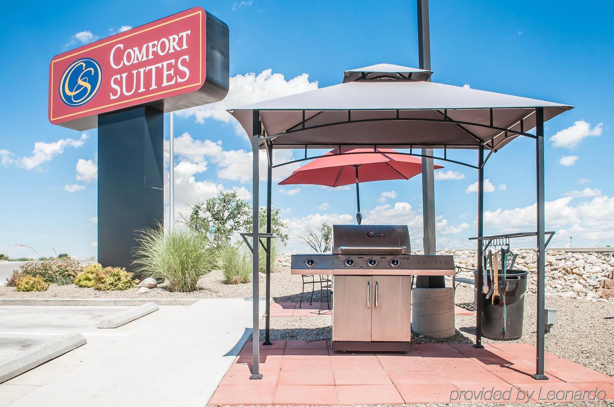 Comfort Suites Farmington Bagian luar foto